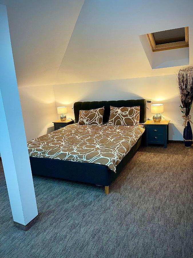 Cozy Apartament With 2Rooms Timisoara Exterior photo